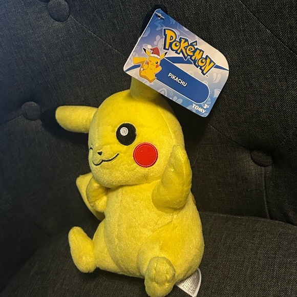 Pokémon Pikachu stuffed toy - Picture 3 of 4